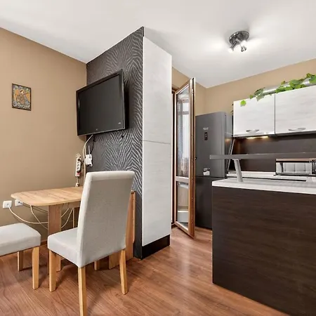 Appartement Parkside By Linas Varna